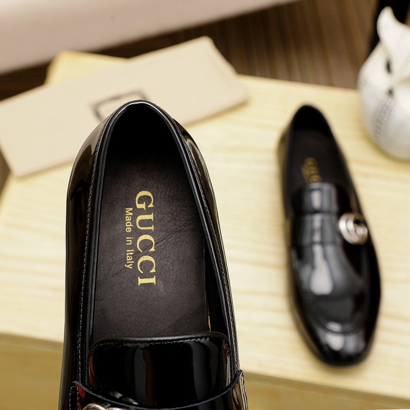 Gucci Leather Shoes